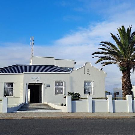 Raston Guest House Lambertʼs Bay Exterior foto